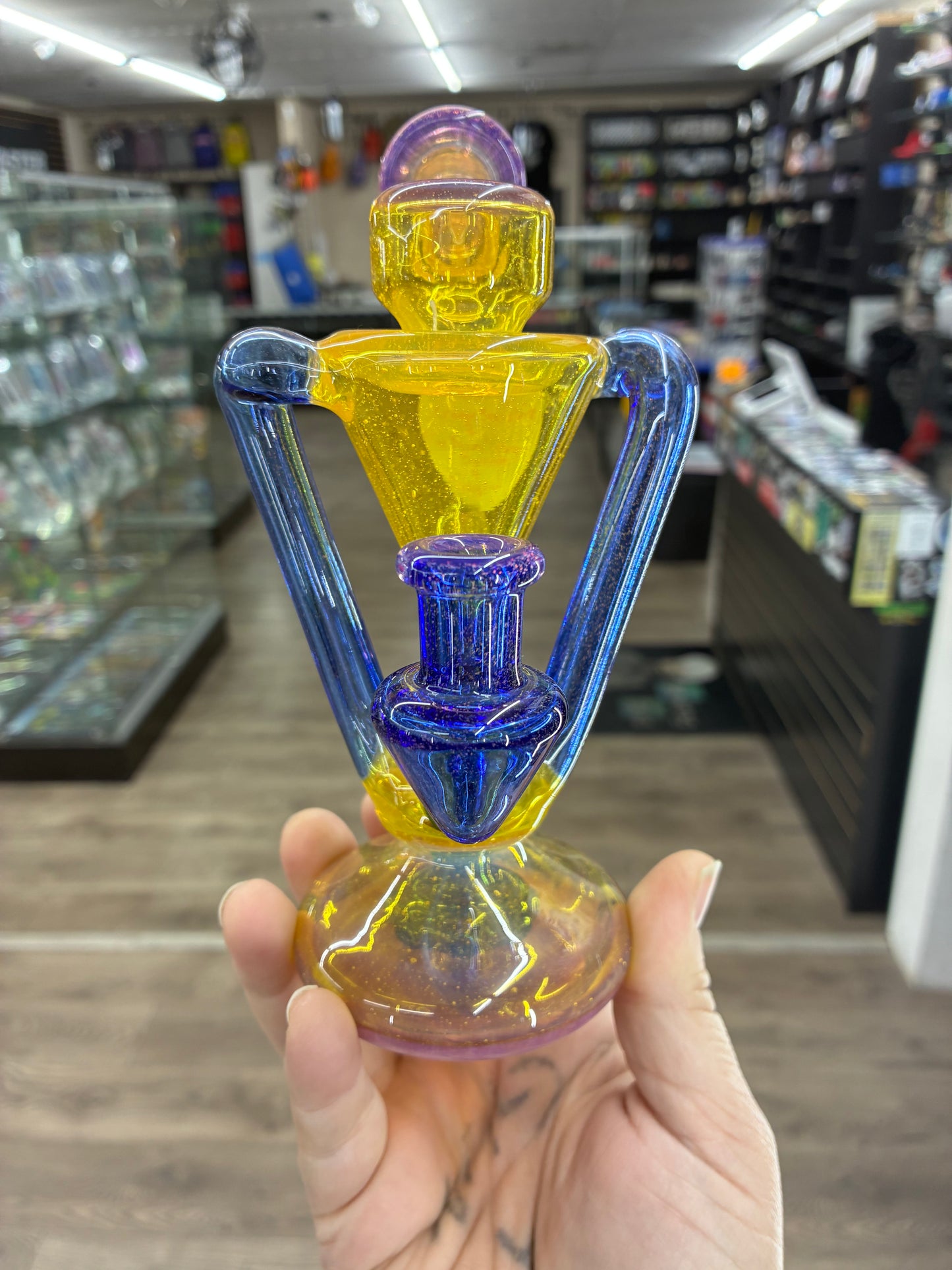 CUSTOM HEADY GLASS