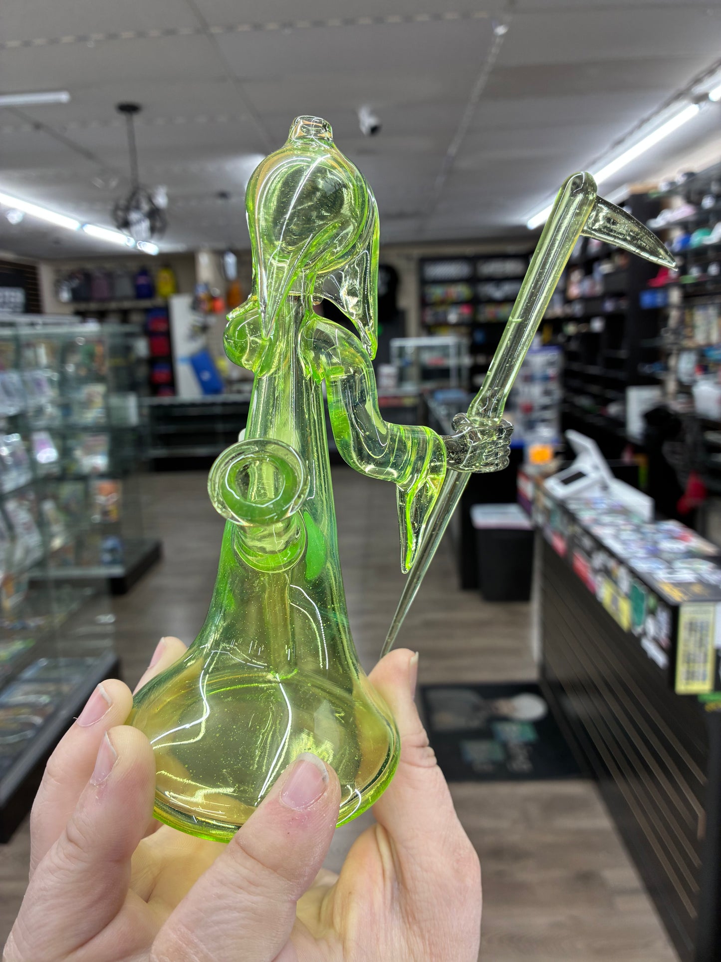 CUSTOM HEADY GLASS
