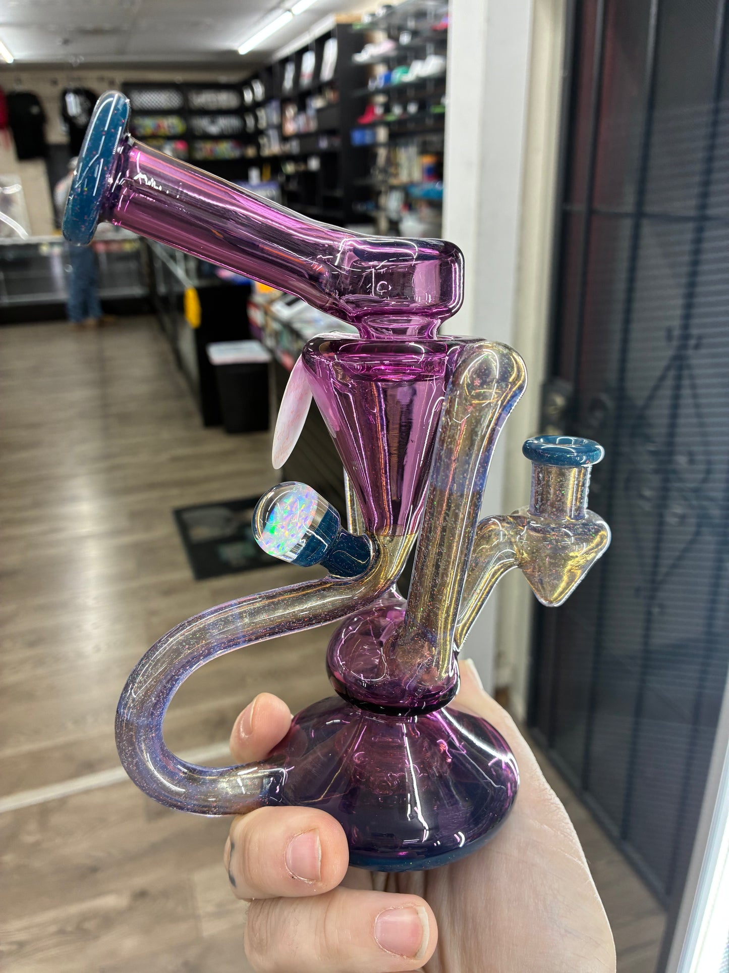 CUSTOM HEADY GLASS