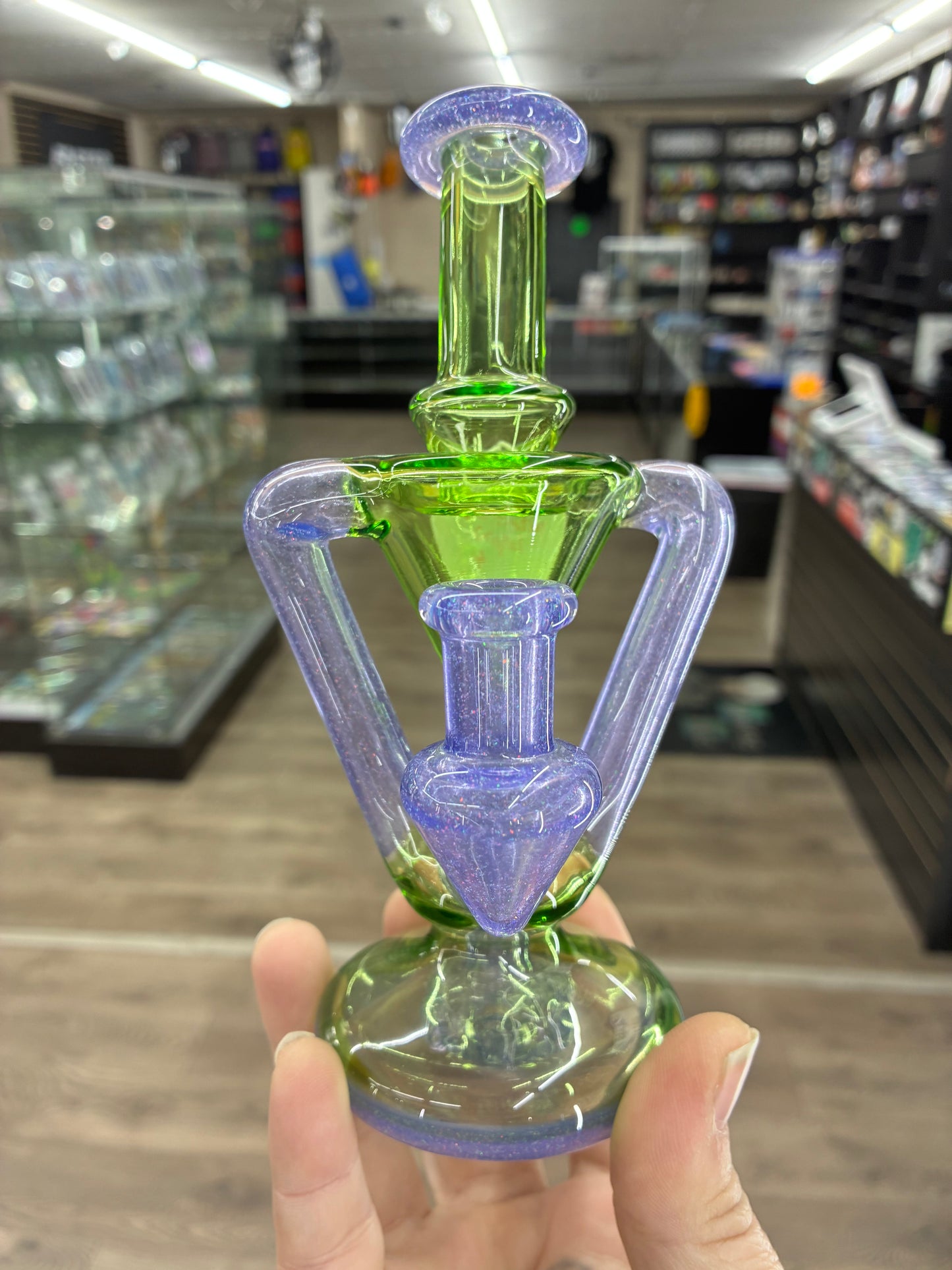 CUSTOM HEADY GLASS