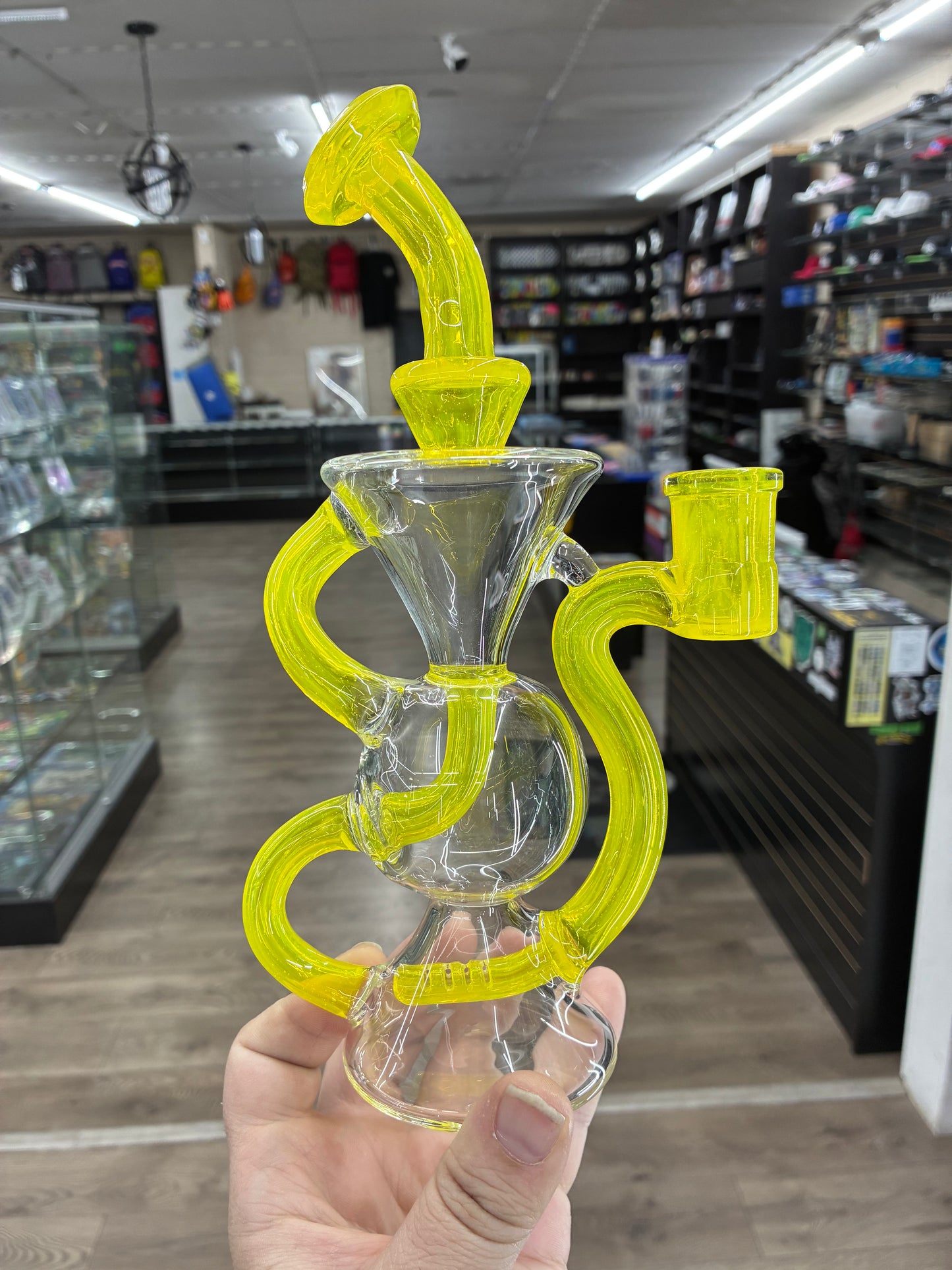 CUSTOM HEADY GLASS
