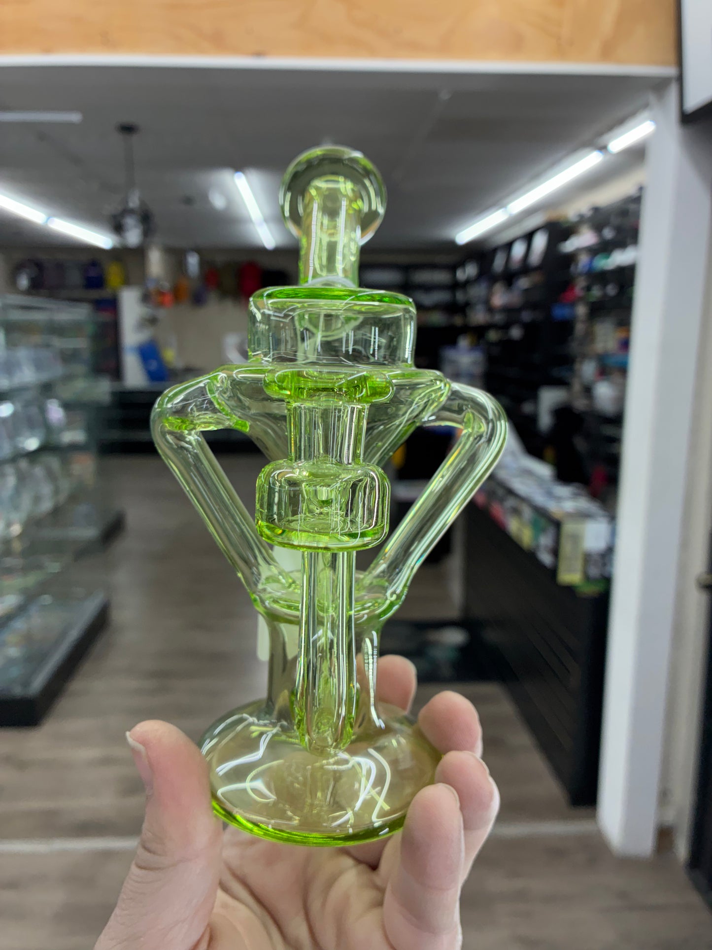 CUSTOM HEADY GLASS